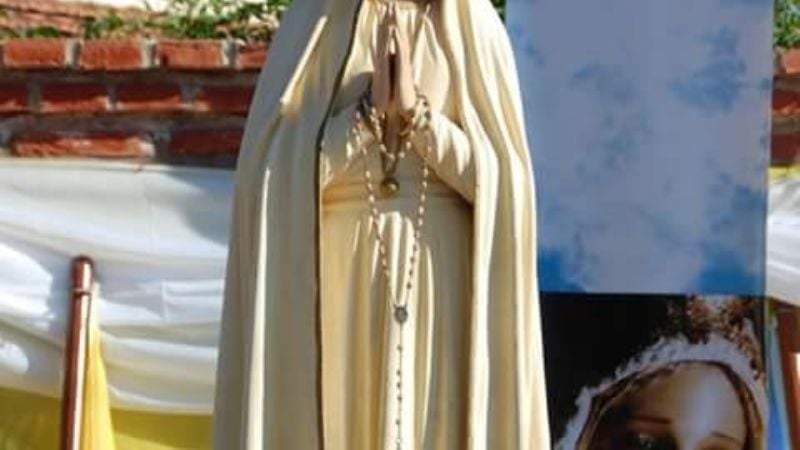 Celebran a la Virgen de Fátima en Villa Parque Chacabuco