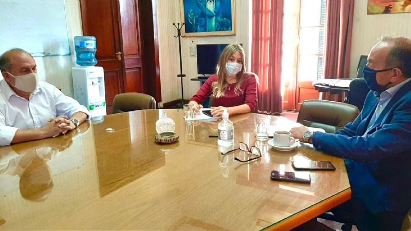 Asistencia económica y obras para municipios