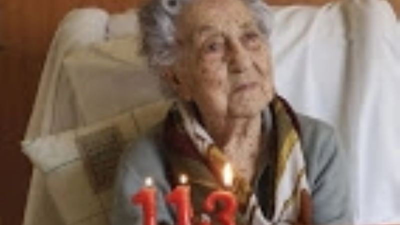 Con 113 años la mujer más longeva de España superó al COVID-19