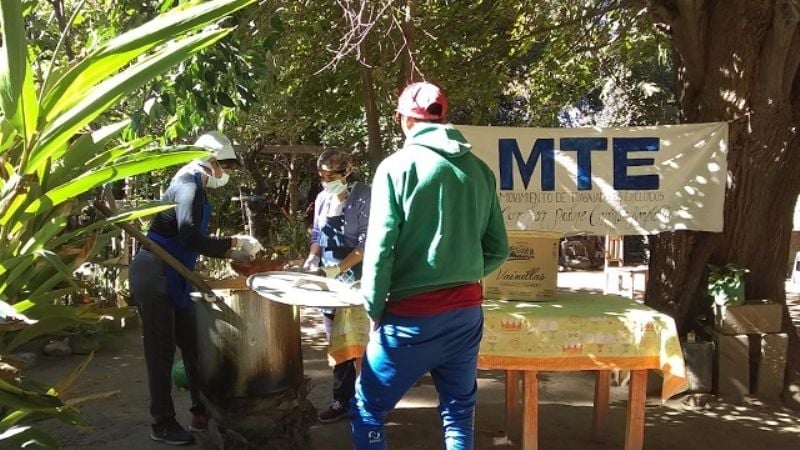 Buscan apuntalar a trabajadores de la economía popular