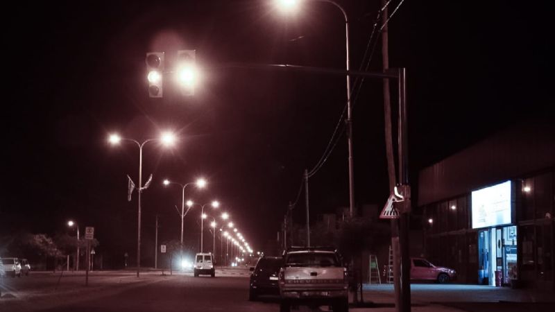 La Capital continúa ampliando su red de semáforos