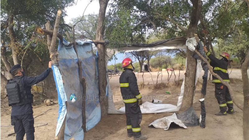 Policías desalojaron a usurpadores en Valle Viejo y en la Capital