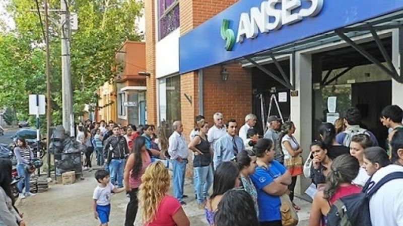 Cómo será el "refuerzo" del Ingreso Familiar de Emergencia