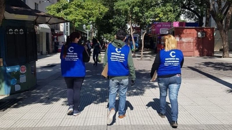 Suspenden actividades en comercios de la peatonal Rivadavia