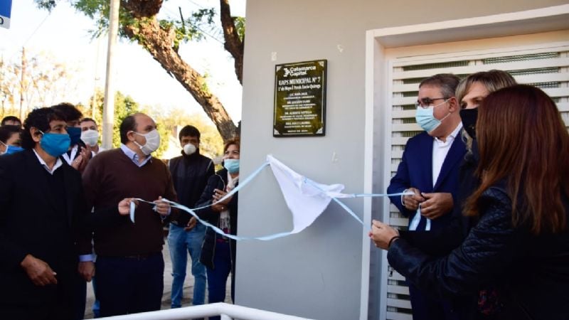 Gustavo inauguró la remodelada “Posta Primero de Mayo”
