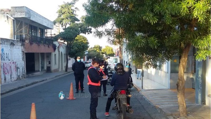 Secuestran ocho vehículos en operativos