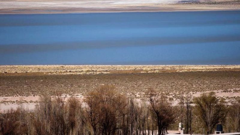 ¿Sabés por qué este paraíso catamarqueño se llama Laguna Blanca?