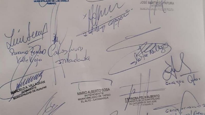 Intendentes cedieron la administración de las regalías