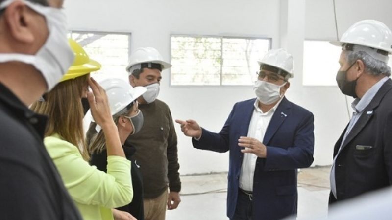 Jalil recorrió obras en FME y Valle Viejo