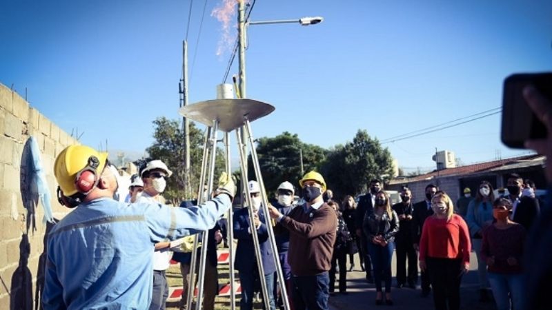 Habilitan gas natural en el B° 100 Viviendas Sur