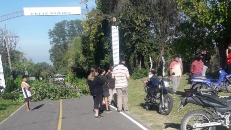 Pobladores cortaron la ruta 14 para reclamar controles a foráneos