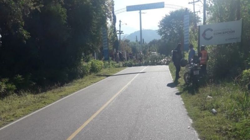 Pobladores cortaron la ruta 14 para reclamar controles a foráneos