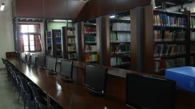La Biblioteca Central de la UNCA se adapta a la pandemia
