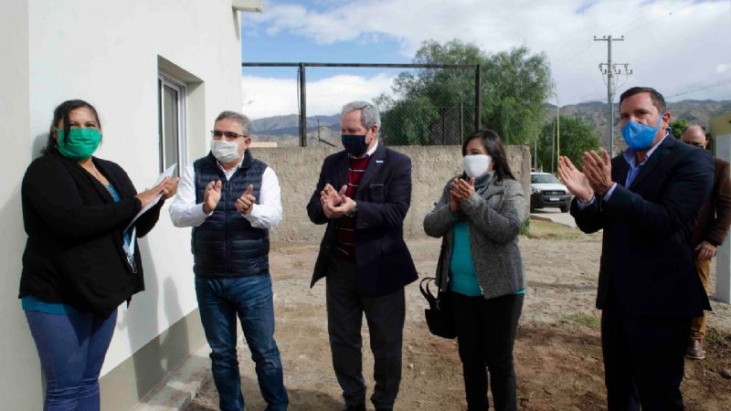 Raúl entregó viviendas y anunció un nuevo plan habitacional 2020