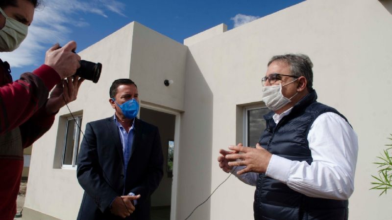 Raúl entregó viviendas y anunció un nuevo plan habitacional 2020