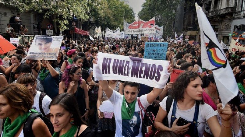 Hubo 55 femicidios durante la cuarentena en Argentina