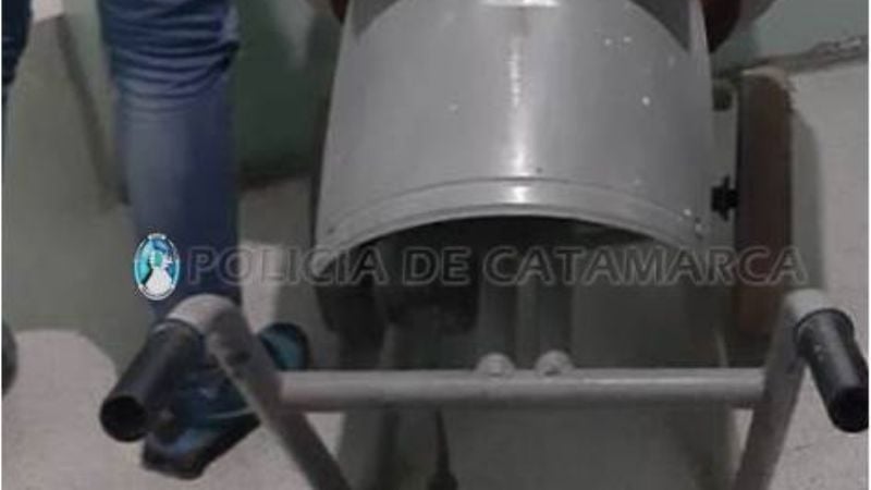 Compró herramientas robadas y las devolvió en la comisaría