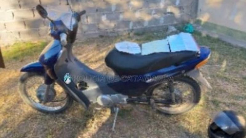 Recuperan una motocicleta sustraída en Valle Viejo