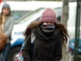 Frío, viento y lluvias aisladas: el fin de semana llega con cambio de tiempo