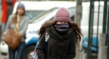 Frío, viento y lluvias aisladas: el fin de semana llega con cambio de tiempo