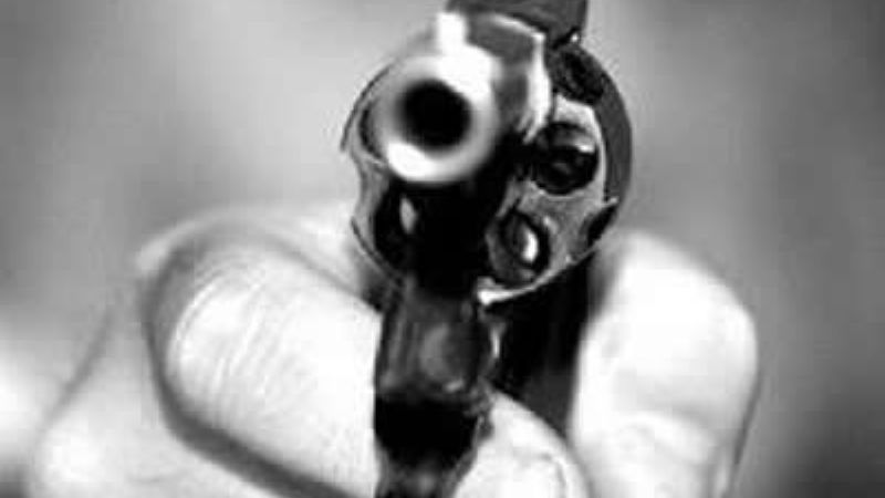 Amenazaron de muerte a un joven con un arma de fuego