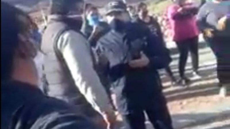 En Hualfín, pobladores no dejan ingresar a dos vehículos provenientes de Salta