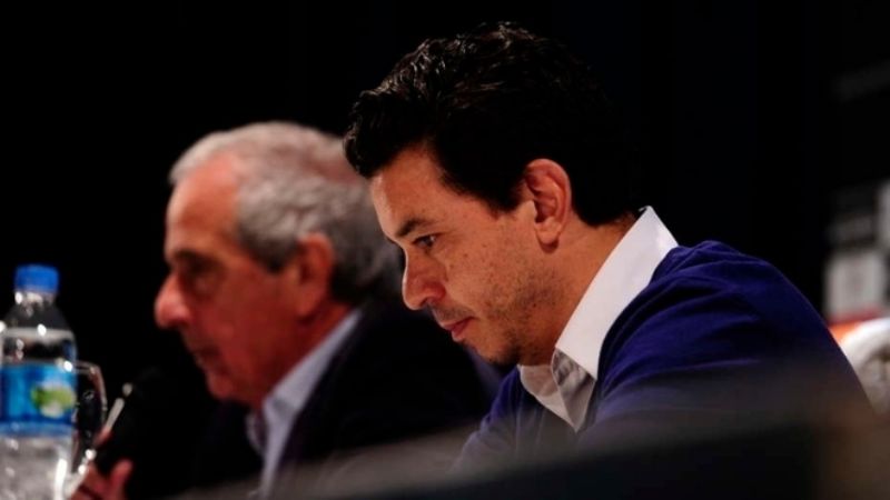 Los hinchas de River estallaron de furia por una decisión de Gallardo