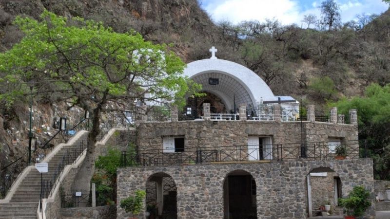 Reabrió la Gruta de la Virgen del Valle