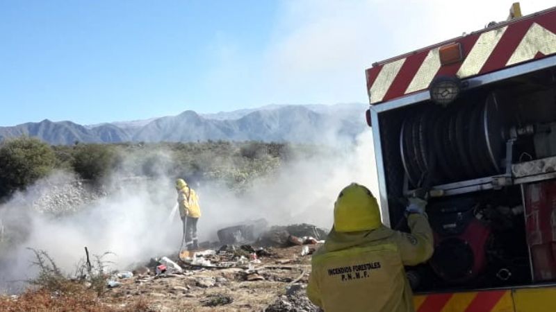 Quemas de basurales en la zona norte de la Capital