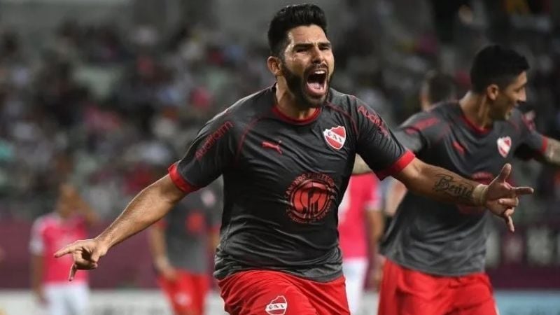 12 jugadores de Independiente intimaron por deudas