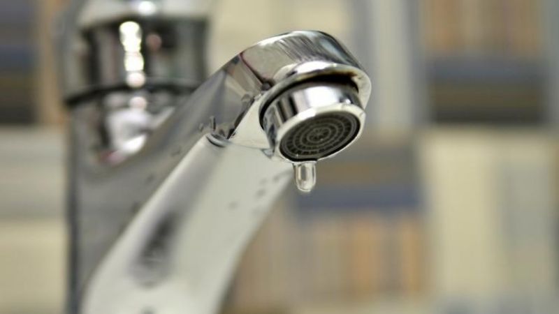 Por trabajos, restringen el servicio de agua potable