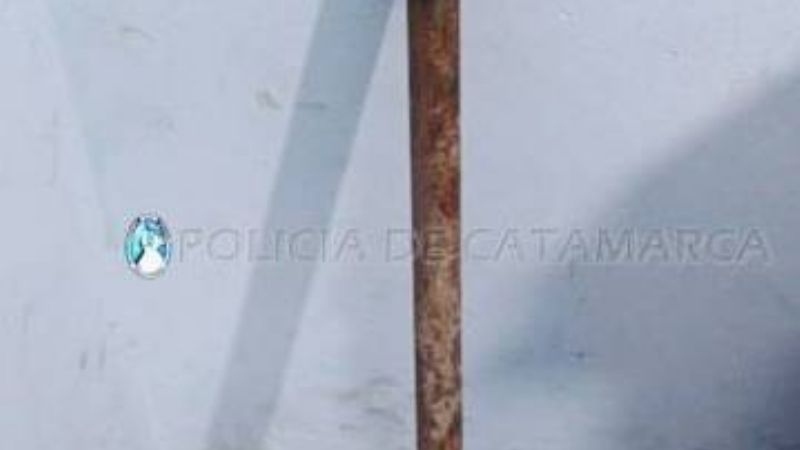 Aprehenden a un hombre y secuestran un caño metálico