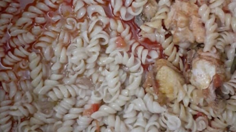 Solidaridad: Merienda y cena a desocupados y familias necesitadas