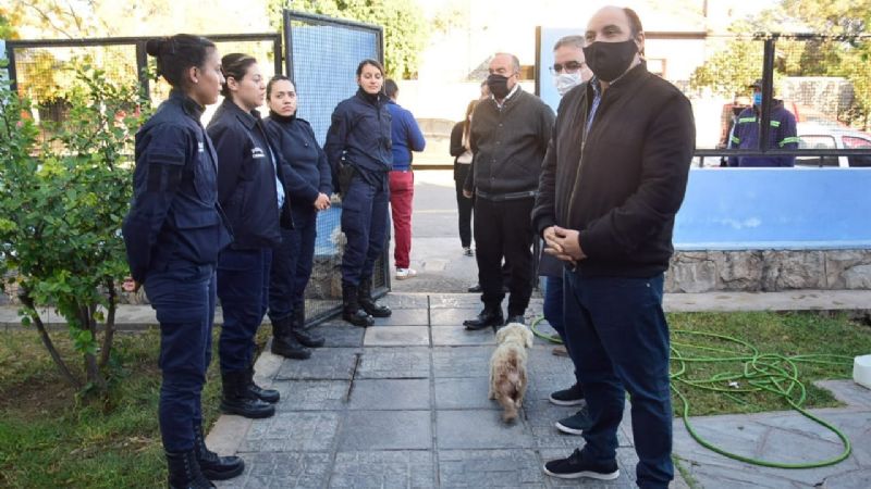 Gustavo recorrió obras junto con el gobernador