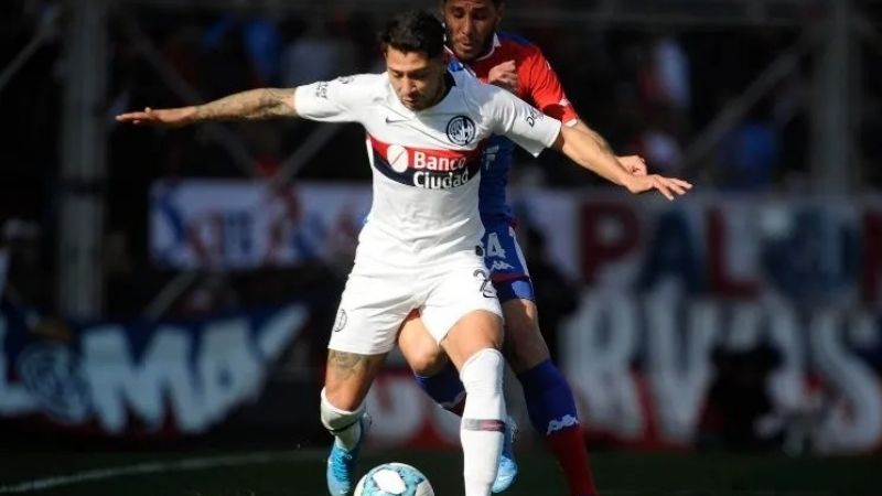 Tinelli despidió a dos jugadores de San Lorenzo