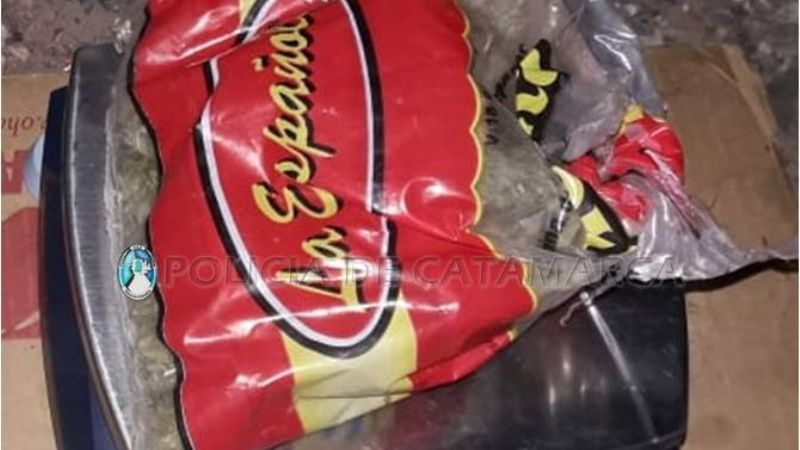 Secuestran una bolsa con cogollos de marihuana en Santa María