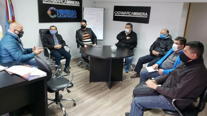 Minería y la Intersindical analizaron el presente y futuro de la actividad