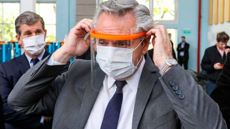 "Con esta velocidad de contagio tendríamos que estar en la Fase 1"