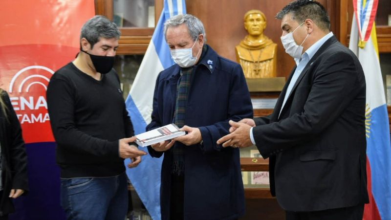 La Biblioteca de la Cámara de Senadores amplía su colección