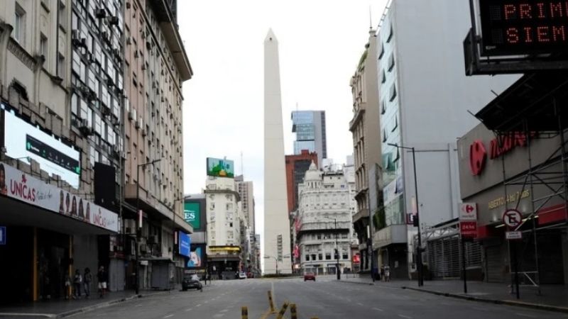 La mitad de los trabajadores teme perder el empleo si se extiende la cuarentena