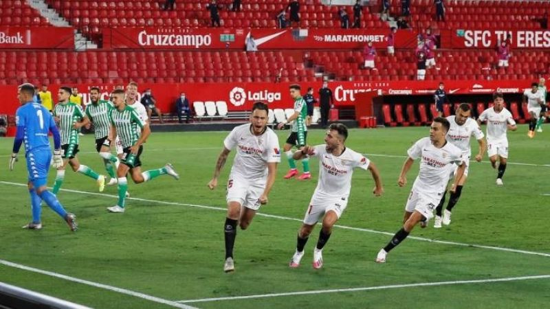 Sevilla venció a Betis, y se consolidó tercero en La Liga