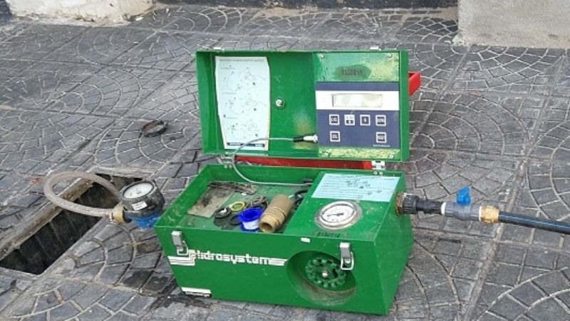 Le funcionaba mal el medidor de agua y le llegó una factura de $10.000