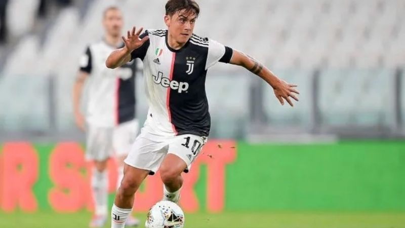 El fútbol volvió a Italia y Dybala es finalista de la Copa