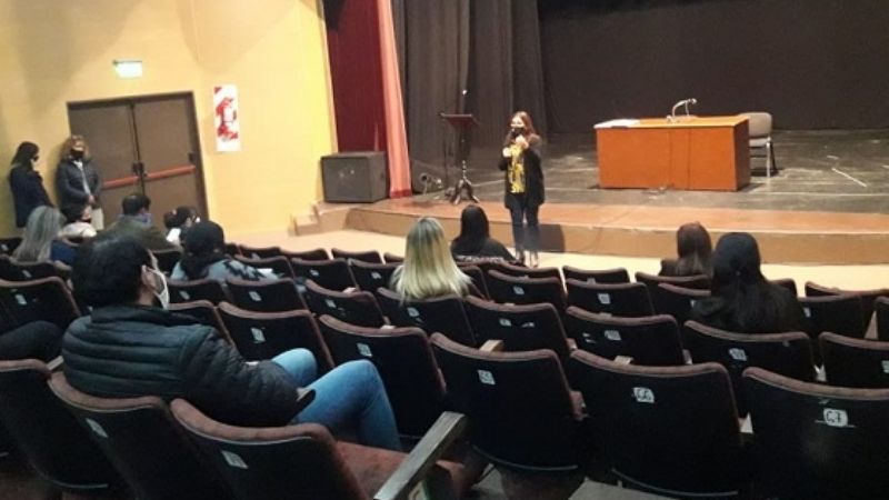 Acompañantes pedagógicos de la Capital participaron de una charla