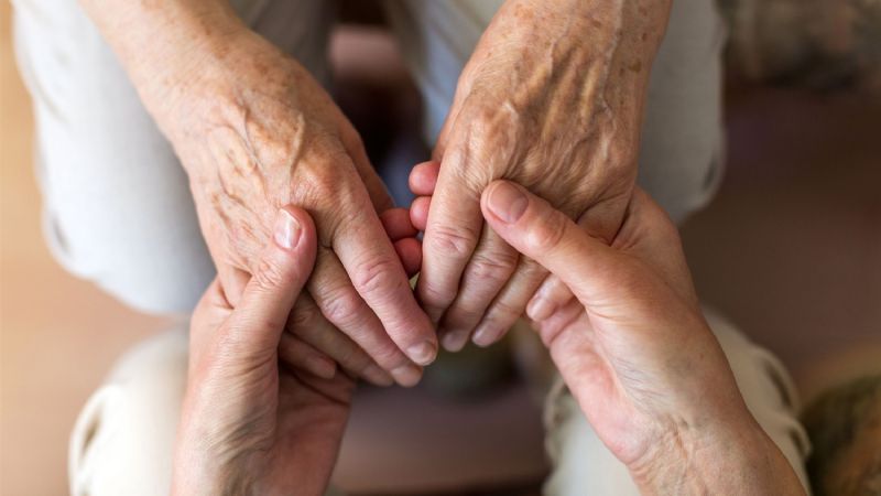 Municipios se comprometen a prevenir el maltrato a adultos mayores