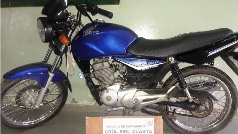 Atrapan a un ladrón de moto