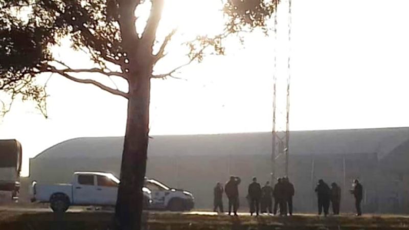 Una joven murió al ser arrollada por un camión en la ruta 157