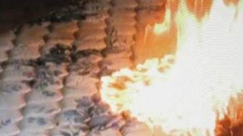 Se prendió fuego un colchón en una vivienda