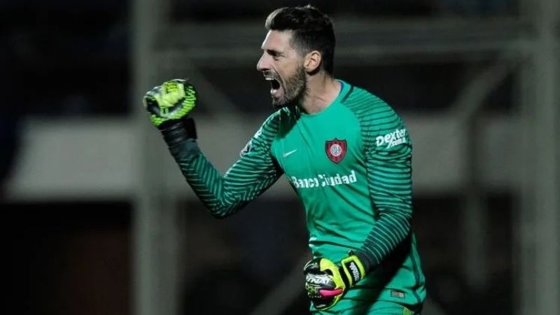El arquero Navarro se fue enojado de San Lorenzo