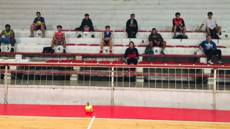 Con el protocolo del COE, Red Star volvió a entrenar